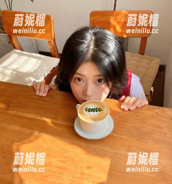 “ios用户专属”：手指一滑，“17c吃瓜”让你不再无聊！
