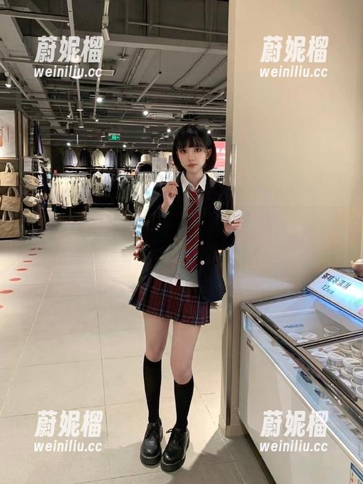 这波最新17黑料网页版，给你点黑材料，点到为止哦！