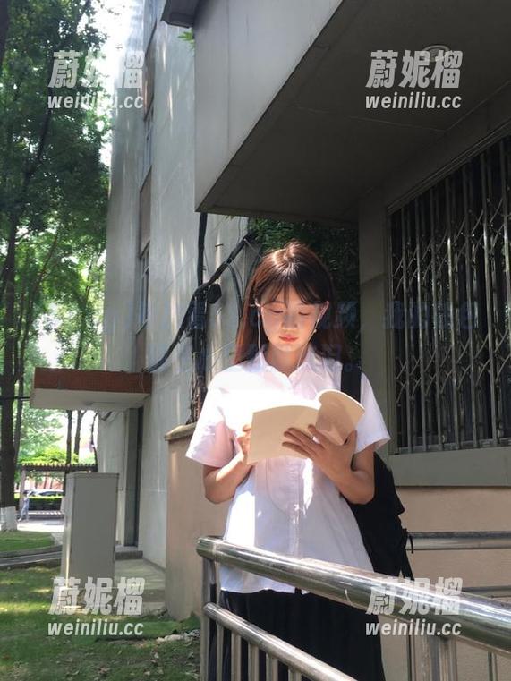 每次看51.cg的视频，我的钱包都在心里默默流泪。