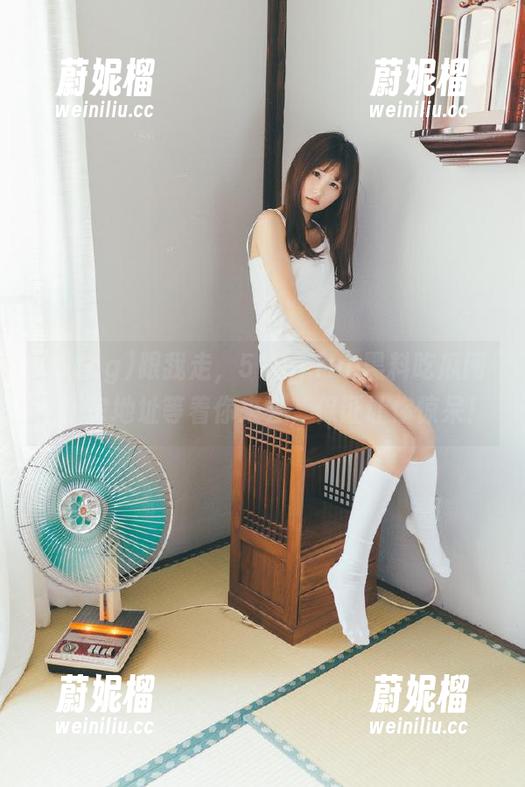跟我走，51cg.fun黑料吃瓜网这正宗地址等着你来尝，保证让你惊呆！