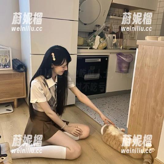 我是专业吃瓜人士，下载51吃瓜，随时不吃亏！