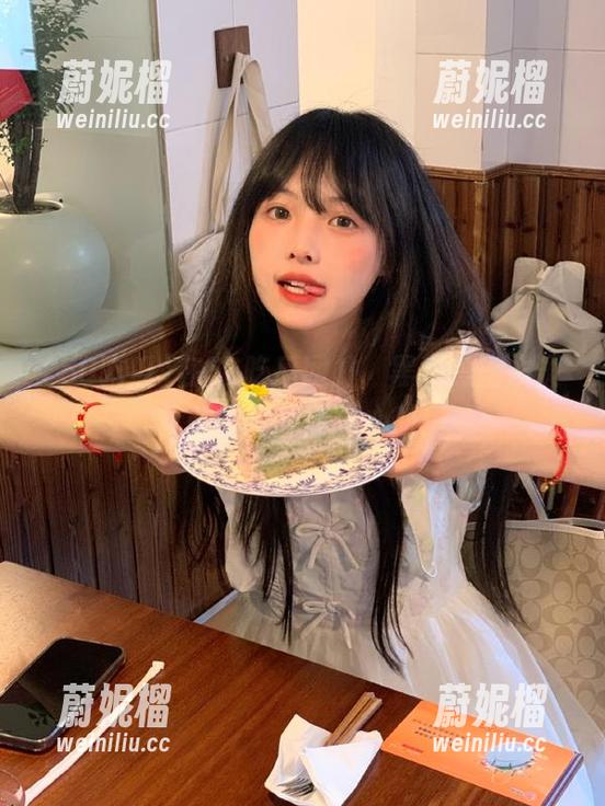 在56吃瓜网站，黑料热得发烫，仿佛在点燃小心脏！