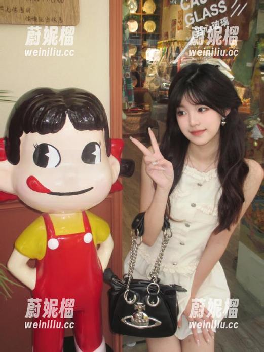 大学生用66吃瓜app，跑去追热搜，结果成了热闹现场！