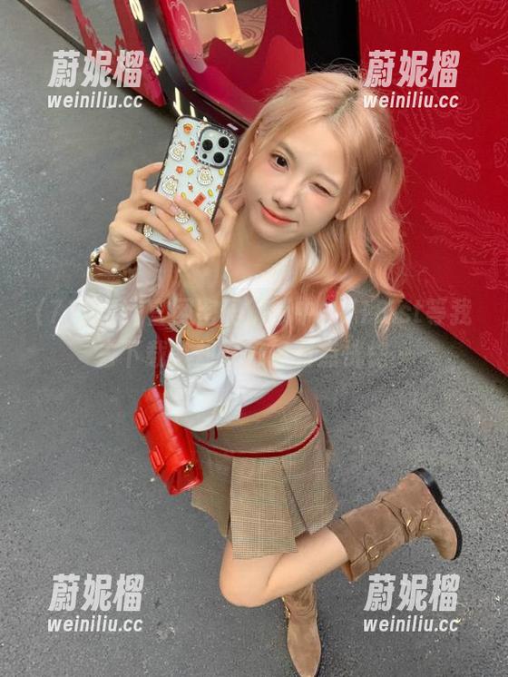 官网密码解锁中，718.st等我去下载，却又好像有点恍惚…