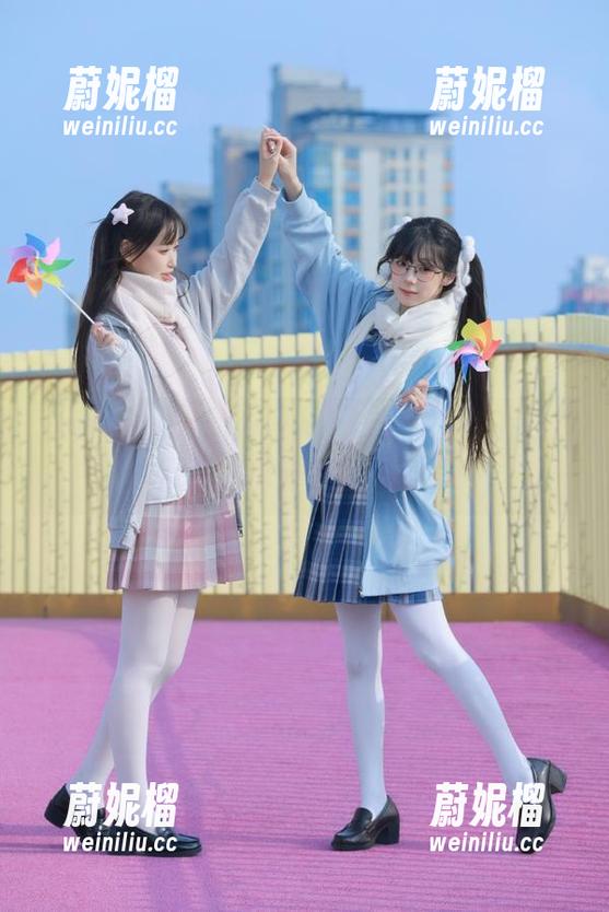 www.zztt333今日头条，网页被瓜皮少年攻陷了！