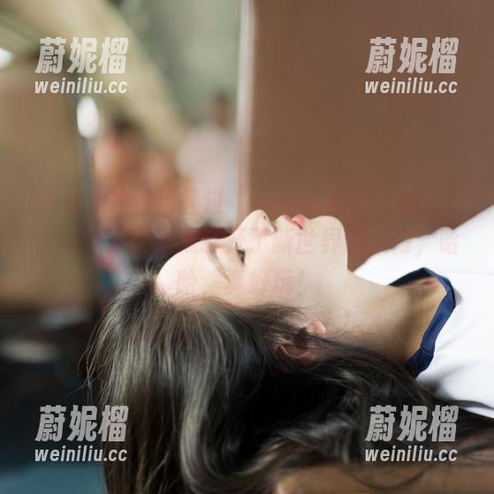 经过“www.黑料”的入口，一下子就给我打开了新世界的大门，哈哈，真好玩！