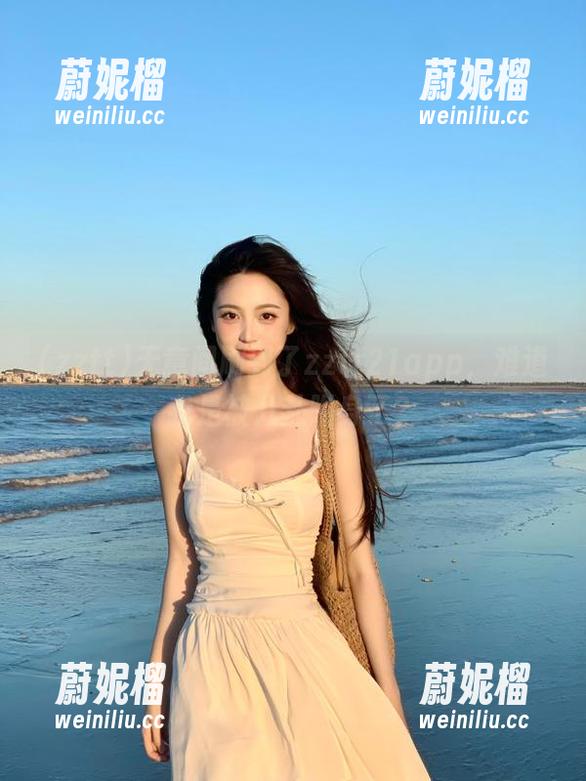 无意间刷到了zztt21app，难道我是被八卦附身了？