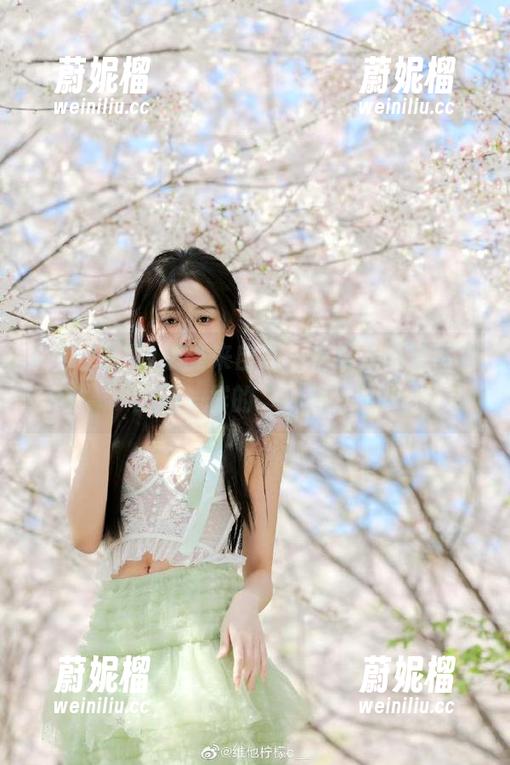 感受来自九一吃瓜，网址带来的不一样的“火花”！