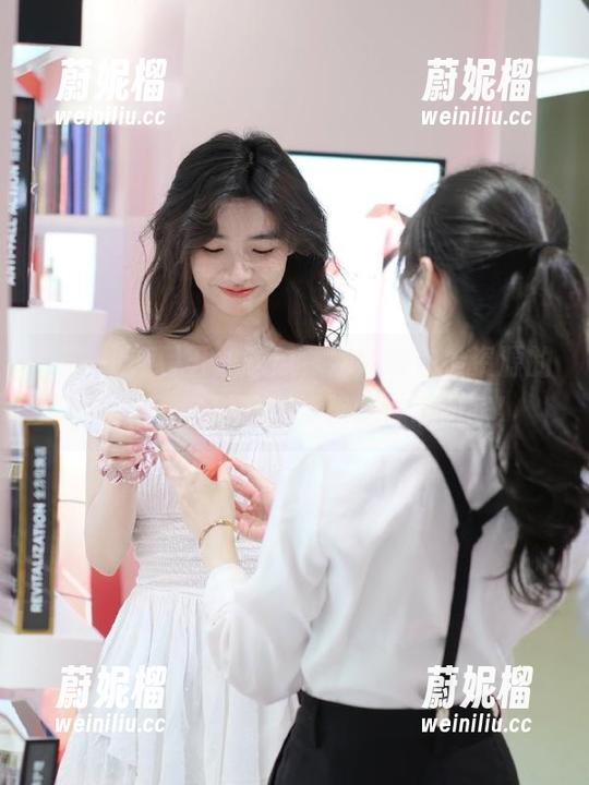 五一吃瓜，娜娜教你捡资源的小技巧，各种吃瓜姿势统统带回家！