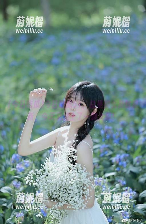 今日吃瓜51，总是那么及时更新，今天又送上了一颗大瓜！