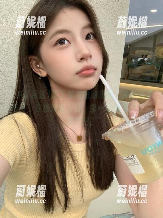 按下那美丽的按钮，冲哥精选网页，在线观看入口，来一场放飞自我的旅程吧！