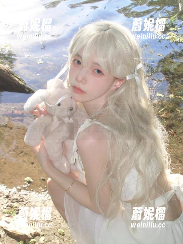 时光倒流一下，快去下载911吃瓜网，享受一份免费的瓜福利！