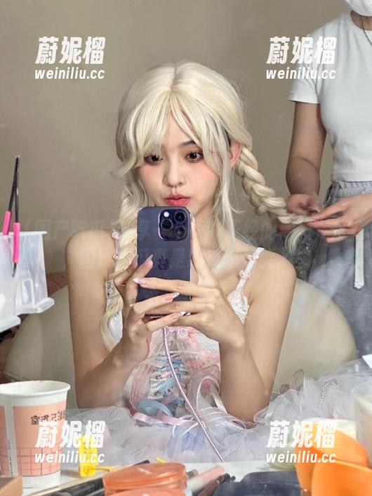 分享一个不咋正经的黑料专区，国产吃瓜真是越来越高能了！