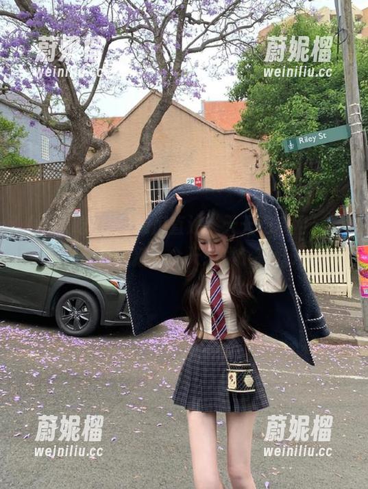 吃瓜直达“天天吃瓜网”，乌鸦和白天鹅，今天来拼个高低吗？