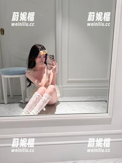 心里想着啥呀？上“我爱五一吃瓜”网站就对了，瓜太好吃了！