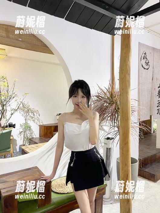 每日吃瓜 每日吃瓜在手,网红动态尽在掌握,快来下载试试!