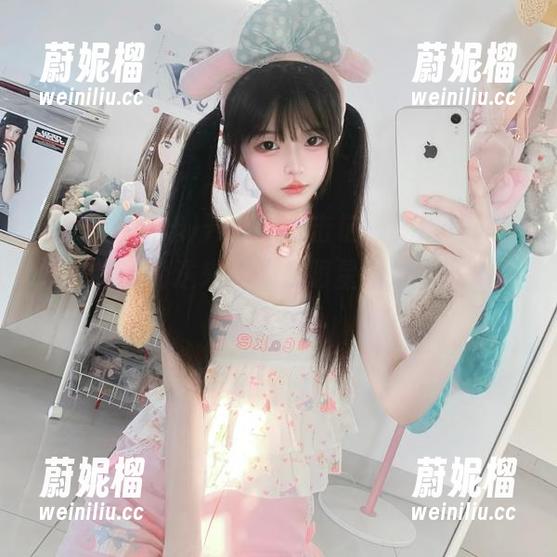 黑料不打烊 开心的点击链接,黑料不打烊又给我们送来新鲜的明星热点,嘴角微微上扬!