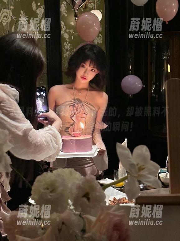 冲着微博去的，却被黑料不打烊苹果版惊到的瞬间！