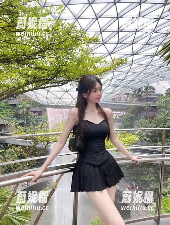 这瓜有点甜，导航一指黑料不打烊官网最新动态，快告诉身边的小伙伴！