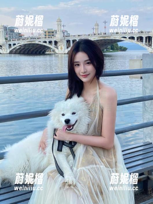 生活真像块榴莲，咬一口就看黑料不重样官网的酸甜苦辣！