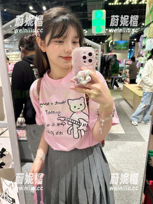 “黑料不重样”导航，带你畅游娱乐圈的黑暗角落