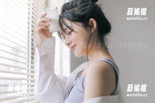 一不小心，我发现“黑料正能量hl”发布的东西和我小时候的菠萝蜜有点像。