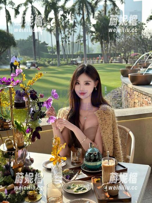 黑料正能量app中的18连，即使困了也要刷到天明！