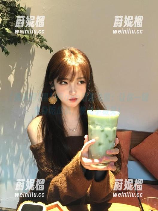 黑料网app最新功能：让你一键变身吃瓜机，快抢小板凳！