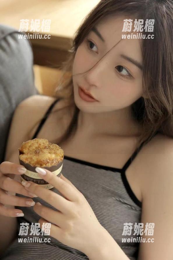 黑料网站 你知道的,黑料网站的资源更新速度简直能和我的心跳媲美,太“美”了对吧?