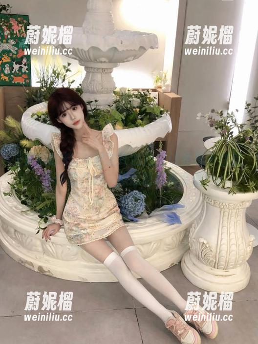 黑瓜吃料 刚刚发布的内容让我忍不住想多停留几秒,黑瓜吃料真会挑!